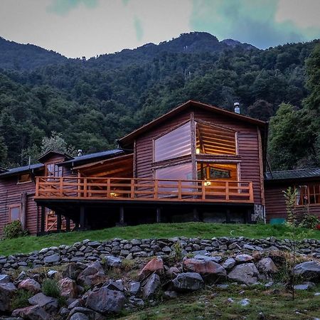 La Cabana Fishing Lodge Puerto Ramírez Exteriör bild